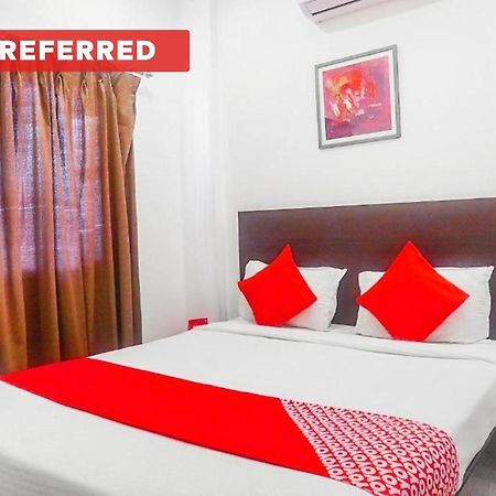 Oyo 15741 Z Inn Phursungi Εξωτερικό φωτογραφία