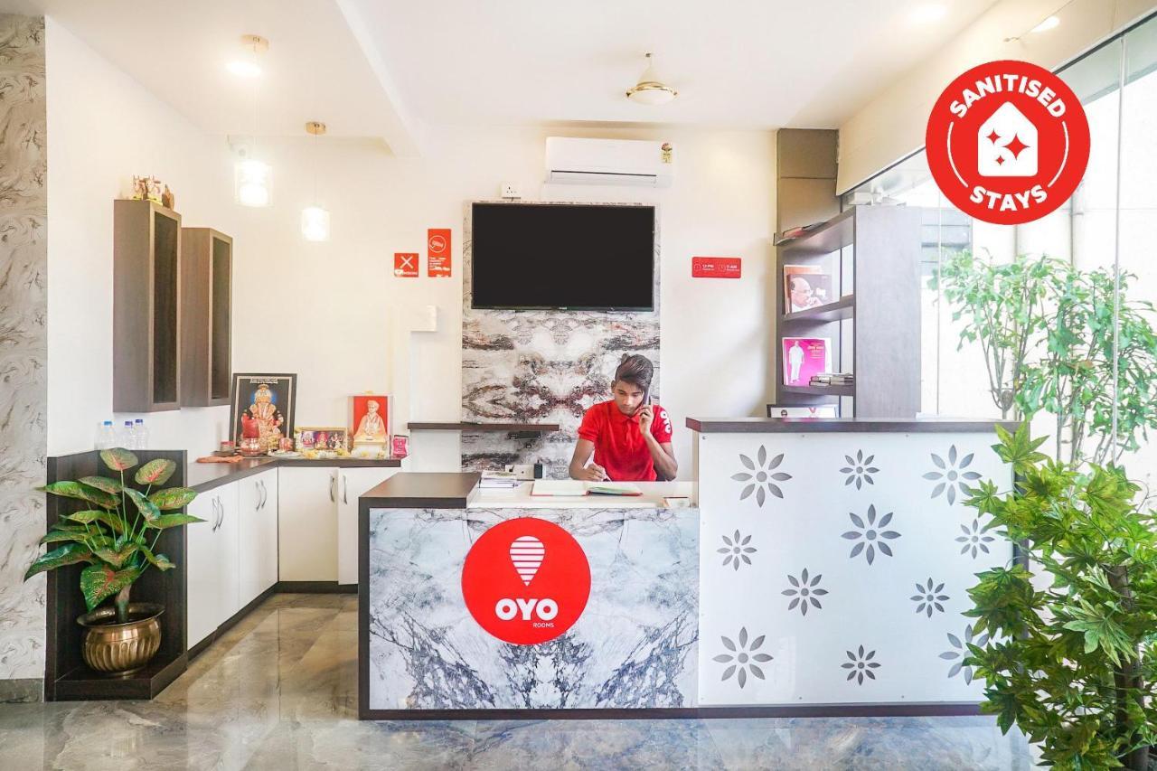 Oyo 15741 Z Inn Phursungi Εξωτερικό φωτογραφία