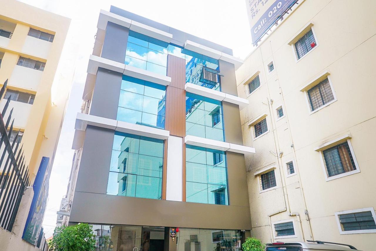 Oyo 15741 Z Inn Phursungi Εξωτερικό φωτογραφία