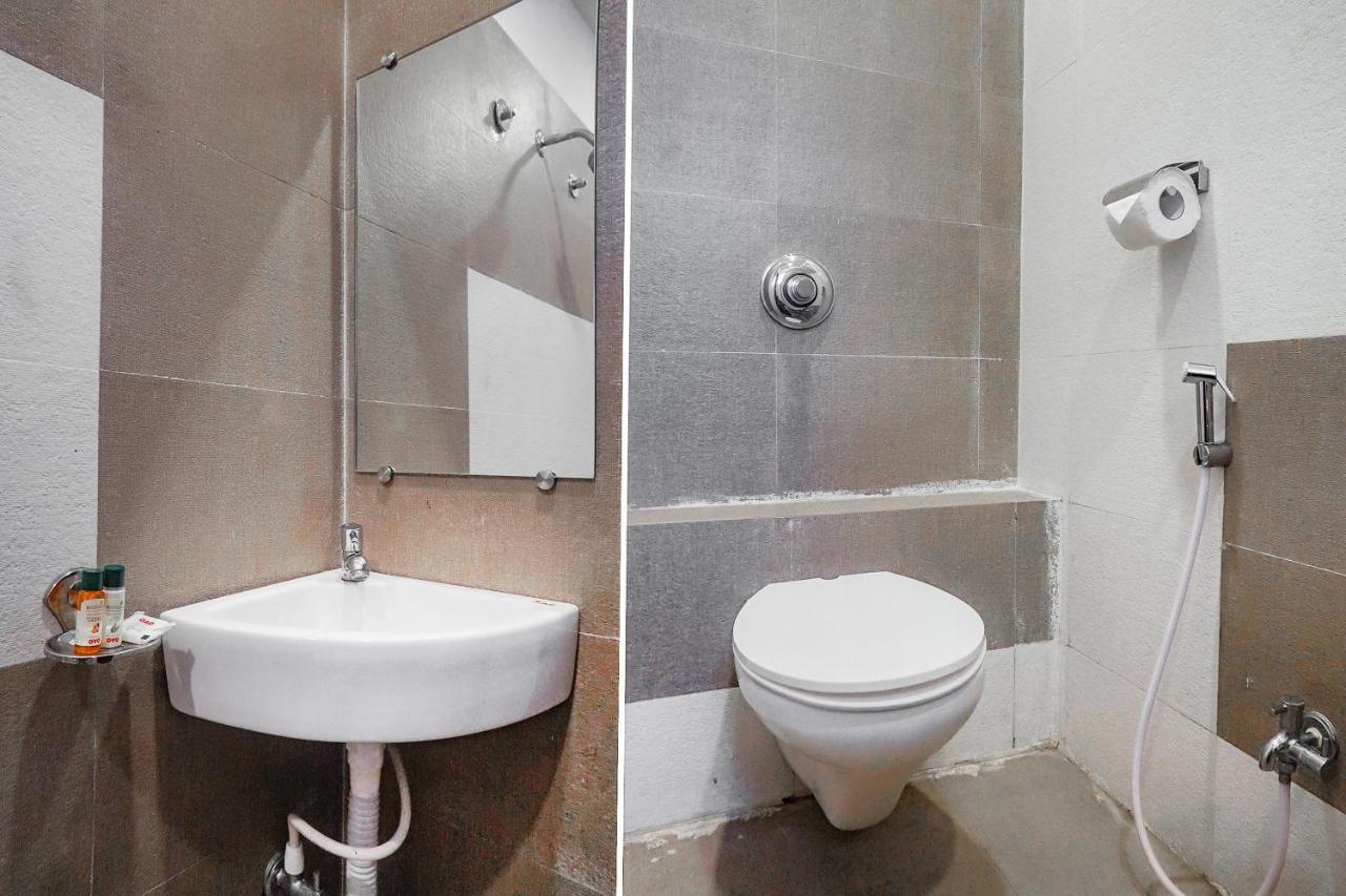 Oyo 15741 Z Inn Phursungi Εξωτερικό φωτογραφία